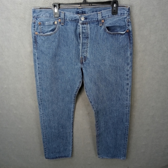 Levi's 501xx men's button fly blue jeans sz 36x34. 265 101pm - Picture 1 of 8
